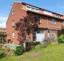 Reihenendhaus in Rodenberg – großzügiges Grundstück- SW-Lage