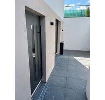 Neuwertige 2,5 Zimmer WHG mit Küche und Terrasse - Ebersbach an der Fils