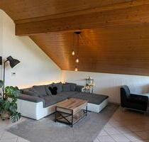 Traumhafte Dachgeschosswohnung - 399.000,00 EUR Kaufpreis, in Ehingen (Donau) (PLZ: 89584)