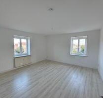 Großzügiger Balkon mit Weitblick und Wohlfühlfaktor - Glauchau