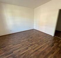 Große 2-Zimmerwohnung im Zentrum von Sonneberg!