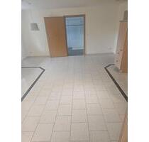 2-Raum-Wohnung mit Aufzug - 364,00 EUR Kaltmiete, in Nienburg (Saale) (PLZ: 06429)