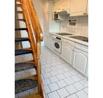 Vermieten Dachgeschoss Wohnung - 370,00 EUR Kaltmiete, in Plauen (PLZ: 08527) Altstadt