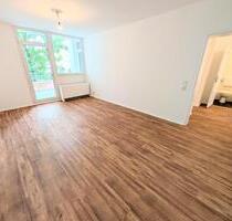 **Was will man mehr? +Balkon +frisch gestrichen +Laminat +modernes Badezimmer** - Dorsten Alt-Wulfen