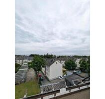 Exklusive Penthaus-Wohnung mit Sauna im Herzen von Ratingen