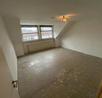 Helle Dachgeschosswohnung in Oberaden. Ab sofort bezugsfrei - Bergkamen