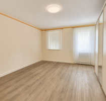 Renovierte 2-Zimmer-Wohnung mit Balkon und Tiefgaragenstellplatz - Dresden Blasewitz