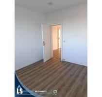 3 Raum-Wohnung, mit Balkon - 308,00 EUR Kaltmiete, ca.  56,00 m² in Bitterfeld-Wolfen (PLZ: 06766)