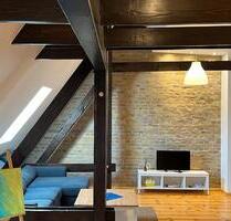 Modernisierte Dachgeschosswohnung, 5 Minuten zur HTW Schöneweide - Berlin Treptow-Köpenick