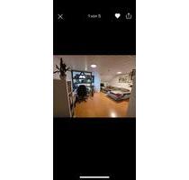 1,5 DG Zimmer - 600,00 EUR Kaltmiete, ca.  38,00 m² in Ludwigsburg (PLZ: 71634) Eglosheim