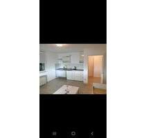 Wohnung Essen Frohnhausen 27m2, 3' Etage