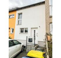 Schönes Reihenmittelhaus in Stöckheim mit Garten und Garage - Braunschweig Heidberg-Melverode