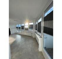 Helle 1 Zimmer Wohnung ab Mitte September in Sindelfingen-Mitte
