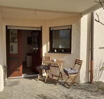 Möblierte 1-Zimmer Wohnung Terrasse Einbauküche Stellplatz - Stuttgart Birkach