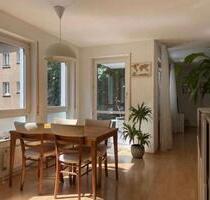 2,5 Zi Wohnung in Stuttgart Süd direkt neben Bihlplatz