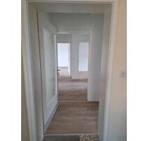 RENOVIERTE 3-ZIMMER-WOHNUNG VOGELHERD - Hof Neuhof