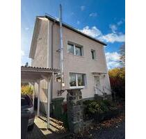 Charmantes Einfamilienhaus in Dreikirchen zu verkaufen ab 1.5.26 - Hundsangen