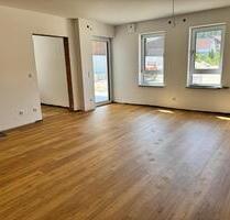 ERSTBEZUG 3-Zimmer-Wohnung in Wackersdorf