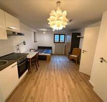 Neu sanierte 30qm Einliegerwohnung, vollmöbiliert - Oberpframmern