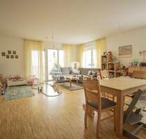 Großzügige 3. Zi. Wohnung mit Loggia im Südwesten Regensburgs!