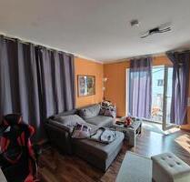 Charmante 2-Zimmer-Dachgeschosswohnung in Niederaichbach