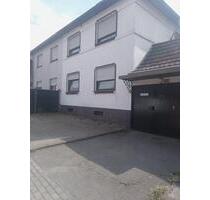 Mehrfamilienhaus mit 5 Zimmer, 2x Bad und Garten - Eschweiler