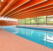 5% Rendite! Vermietete 2-Zi.-Whg. mit Schwimmbad u. Sauna - Bremen Burglesum