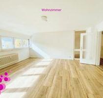 Schöne, helle 3-Zimmer-DG-Wohnung mit kleinem Büro in Stuttgart