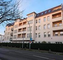 ++Sonnige Altbauwohnung mit Einbauküche und Südbalkon im 3. OG++Rennbahnstrasse++ - Berlin Pankow