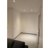 ***Do-Gerichtsviertel, komplett renovierte helle 1,5-Zimmerwohnung mit Einbauküche*** - Dortmund