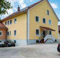 3-Zimmerwohnung - 1.025,00 EUR Kaltmiete, ca.  83,00 m² in Adlkofen (PLZ: 84166)