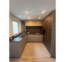 Kernsanierte 3 Zimmer Wohnung in Frankfurt - Frankfurt am Main Sossenheim