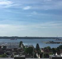 Traumhafte Penthouse-Wohnung mit großer Dachterrasse und Blick über die Kieler Förde