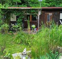 Wochenendgrundstück mit Holz- Datsche (750qm im Grünen) - Oberbarnim