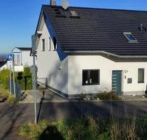 Günstige, neuwertige 4-Zimmer-Doppelhaushälfte - Mechernich