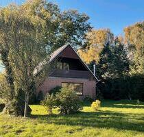 Einfamilienhaus im Grünen - 1.270,00 EUR Kaltmiete, in Hohenaspe (PLZ: 25582)