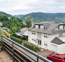 Schöne 4-Zimmer-Wohnung, Rheintalblick, 2 Balkone und Parkett - Boppard