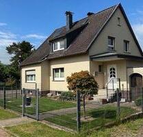 Einfamilienhaus mit großem Grundstück Provisionsfrei - Lauenau