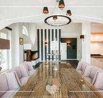 EXKLUSIVES 2-ZIMMER-DACHGESCHOSS MIT OFFENEM KAMIN IN BOGENHAUSEN - München