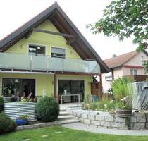 Liebevolles Familiendomizil - Einfamilienhaus in Erlangen-Dechsendorf