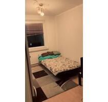 1 Zimmer(15 m2) an einer ruhige akkurate Person zu vermieten. - Berlin Marzahn-Hellersdorf