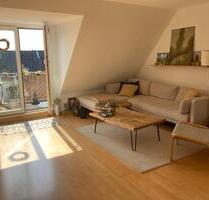 Sonnige Maisonette Wohnung mit Blick über die Maggi-Höhe - Essen Stadtbezirk III