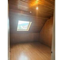2-Zi. DG Wohnung in Tailfingen - mit EBK und perfekter Lage - Albstadt