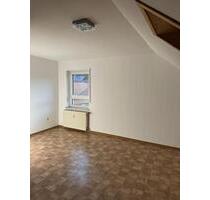 Schöne große 4 Zimmer Wohnung zu vermieten - Karlstadt
