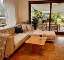 Möblierte 3-Zimmer-Wohnung mit Balkon, Garage und riesigem Garten - Stapelfeld