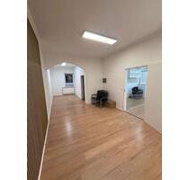 Bürofläche in Husum zu vermieten – 69m², 3 Räume, Glasfaseranschluss, verfügbar ab 01.01.2026