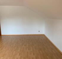 Wohnung Ebsdorfergrund-Ebsdorf - 560,00 EUR Kaltmiete, ca.  82,00 m² in Reiskirchen (PLZ: 35447)