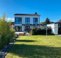 Einfamilienhaus in Reideburg mit schönem Garten - Halle (Saale) Büschdorf