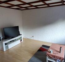 Geräumige 2-Zimmer Wohnung mit Stellplatz - Kürnbach