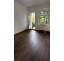 1 Zimmer Wohnung - 400,00 EUR Kaltmiete, ca.  50,00 m² in Oelsnitz (Vogtland) (PLZ: 08606)